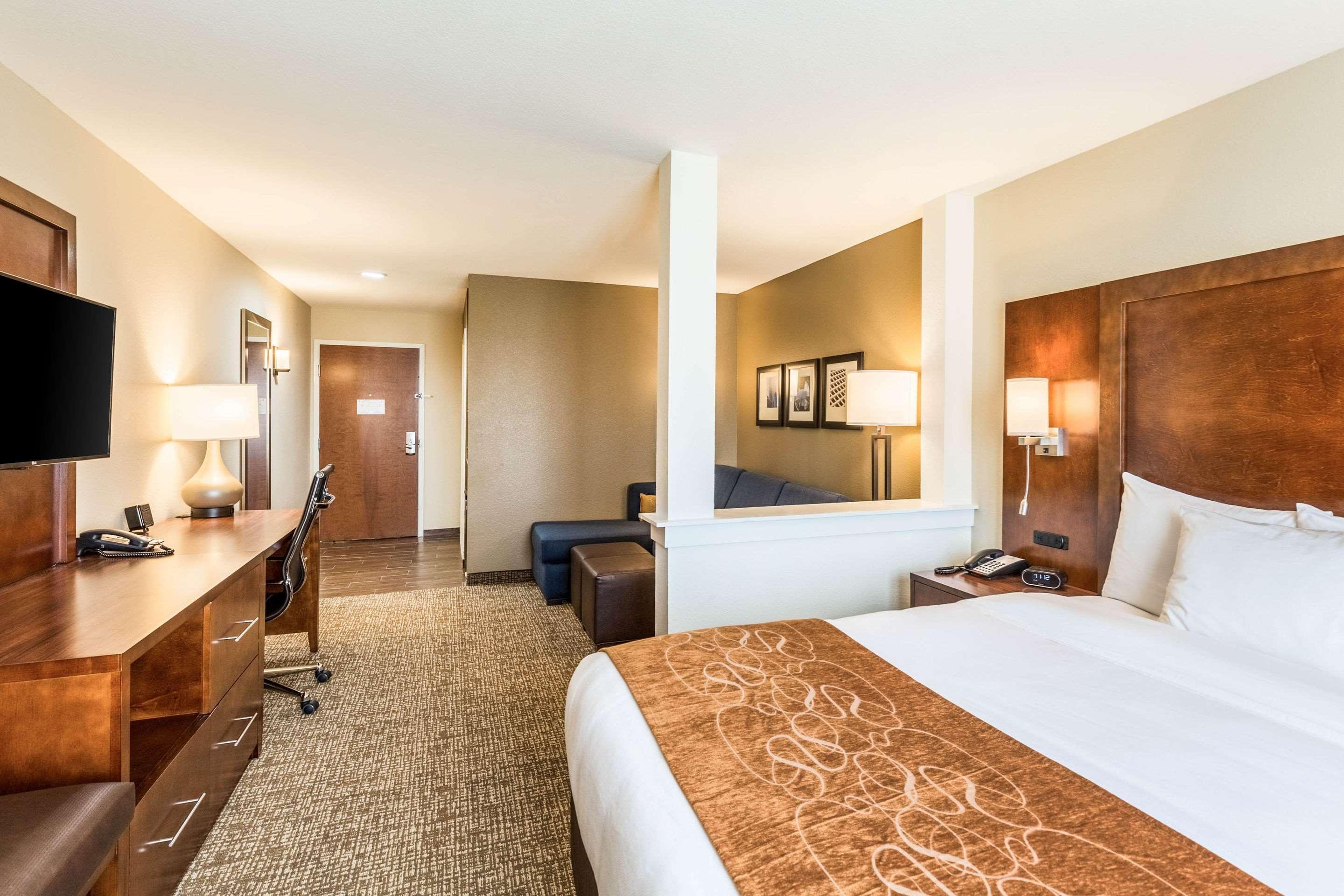 Comfort Suites Channelview Buitenkant foto