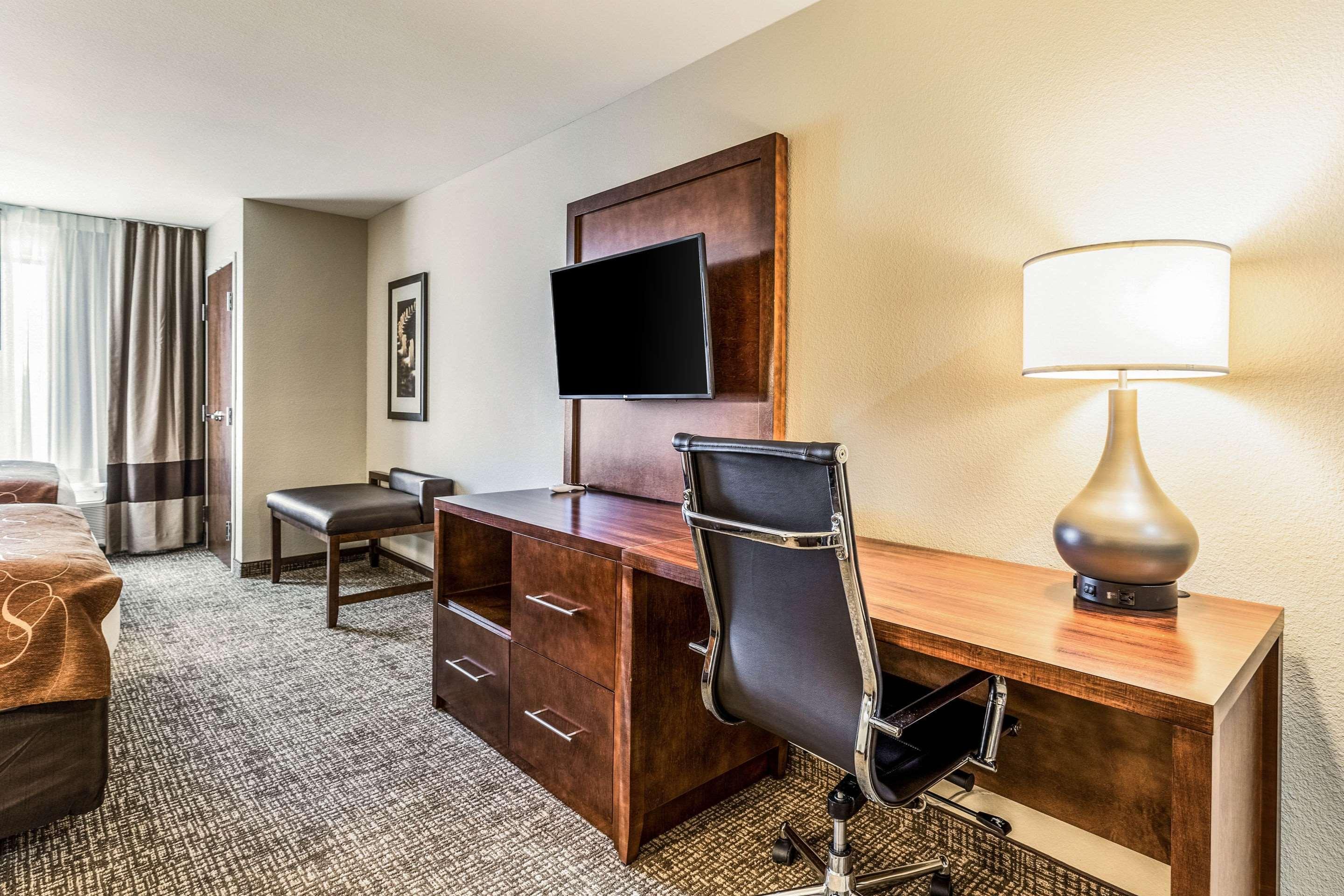 Comfort Suites Channelview Buitenkant foto