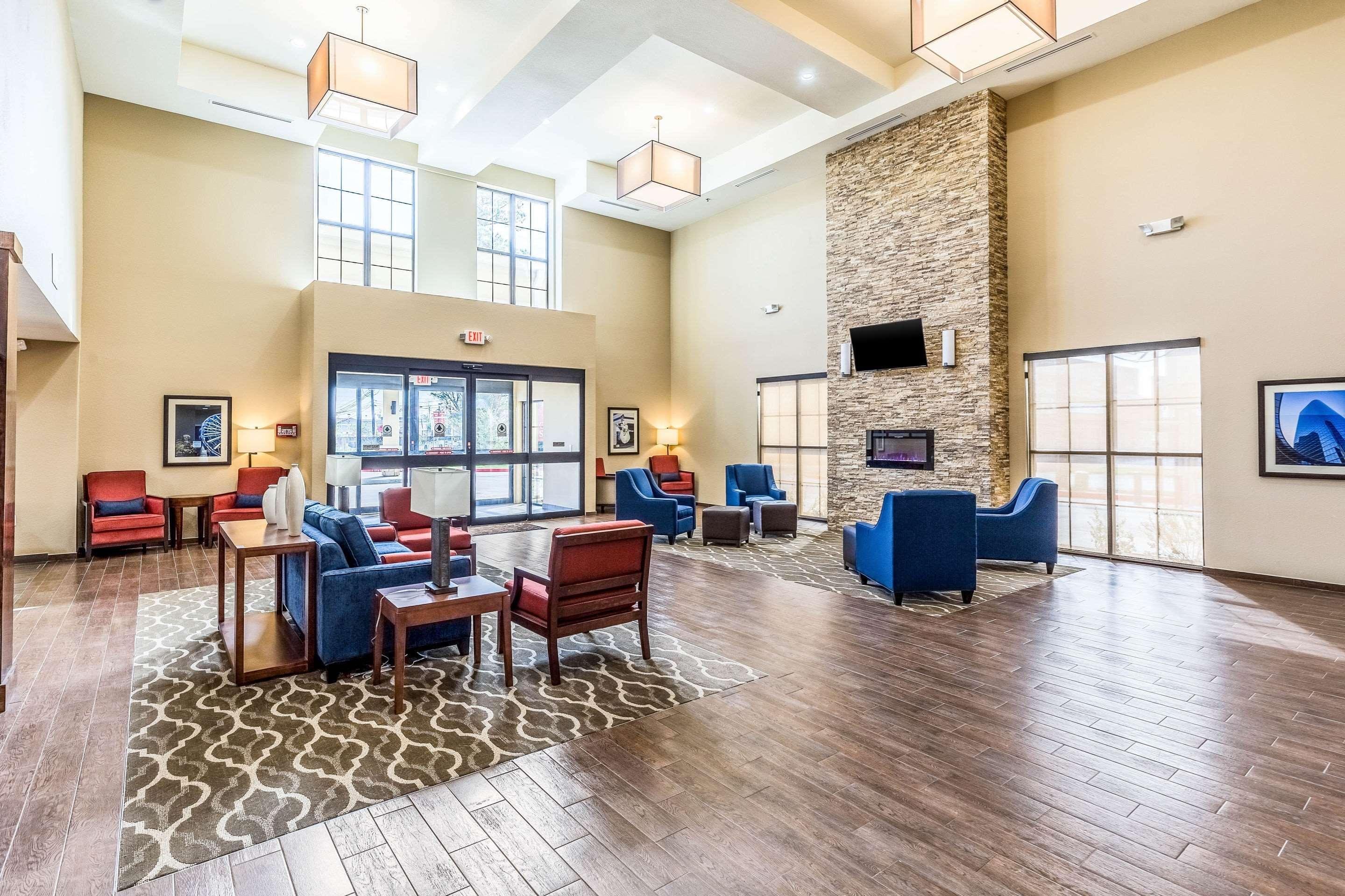 Comfort Suites Channelview Buitenkant foto